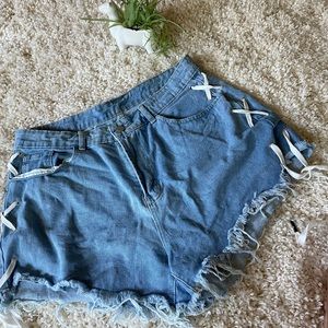 Unique distressed high waisted crisscross ties light blue denim shorts s…